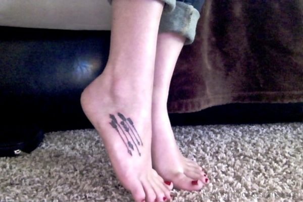 Arrows Tattoo On Foot
