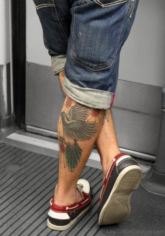 Awesome Bird Tattoo On Leg