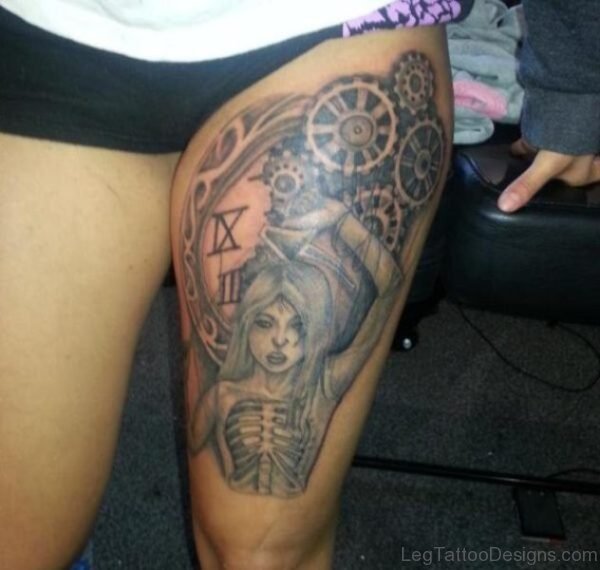 Big Clock Tattoo On Thigh