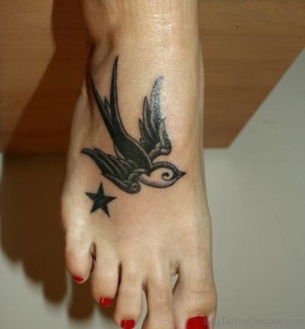 Black Bird Tattooo On Foot