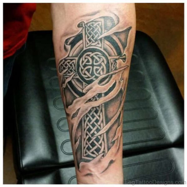 Celtic Cross Tattoo Design On LEg
