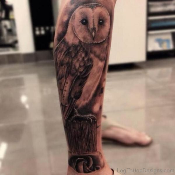 Fantastic Owl Tattoo Design On Leg