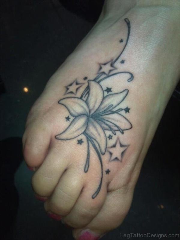 Flower With Star Tattoo