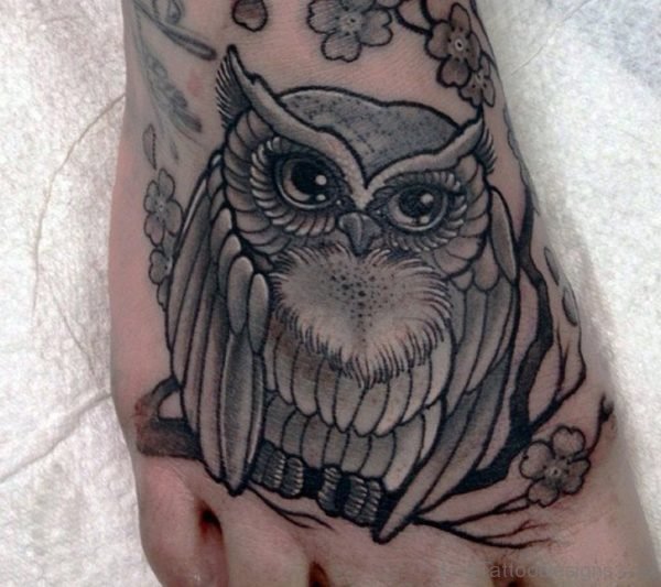 Garecful Owl Tattoo On Foot