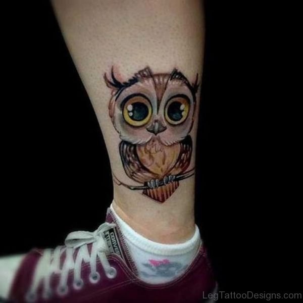 Great Owl Tattoo On Leg