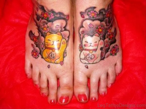 Lovely Cats Tattoos Design On Feet