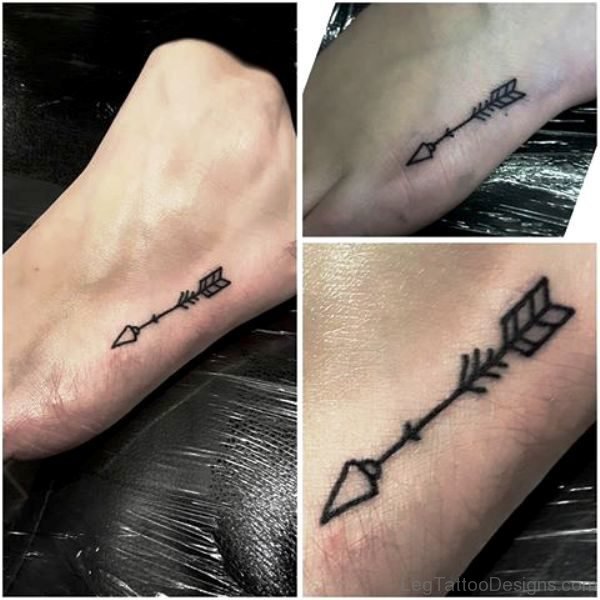 Magnificent Arrow Tattoo Design On Foot