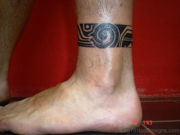 Mind Blowing Band Tattoo On Leg