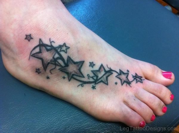 Pretty Star Tattoo On Foot