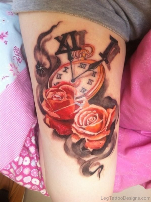 Trendy Clock Tattoo On Thigh