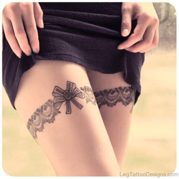 Unique Bow Tattoo On Thigh