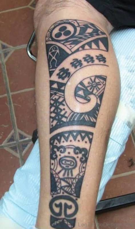 Amazing Tribal Tattoo Design On Leg