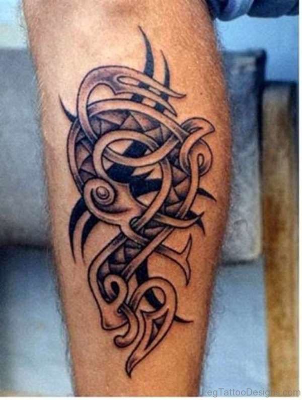 Attractive Tribal Tattoo On Leg