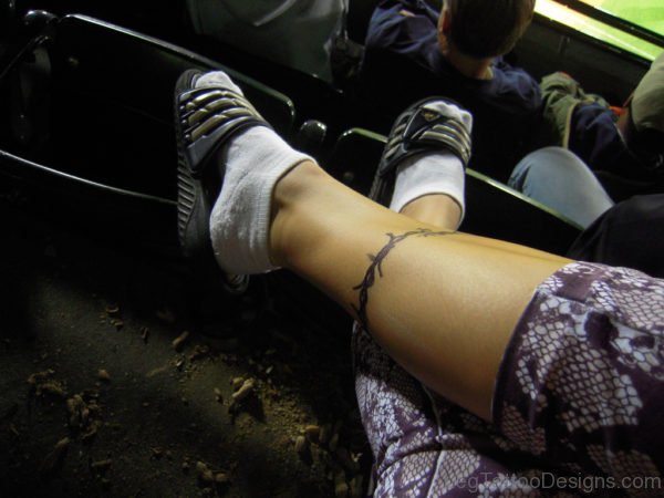 Barbed Wire Tattoo Design On Leg