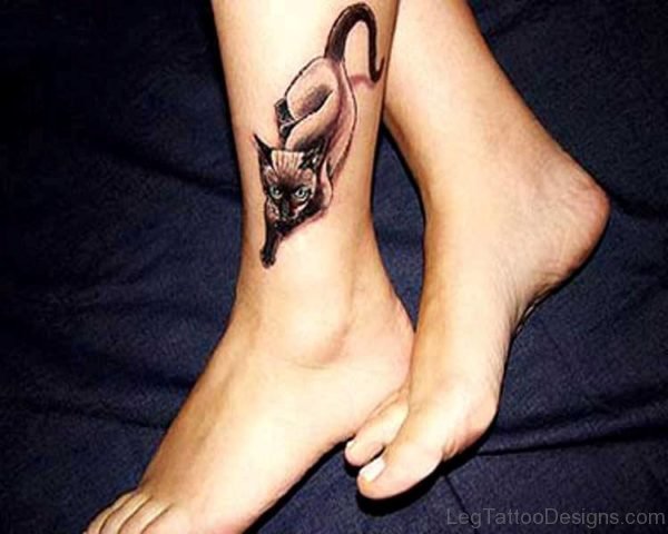 Beautiful Cat Tattoo On Leg