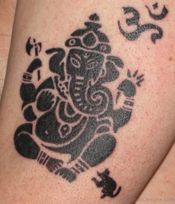 Black Ink Ganesha Tattoo On Thigh