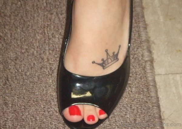 Crown Tattoo Design On Foot 