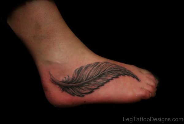 Fabulous Feather Tattoo Design