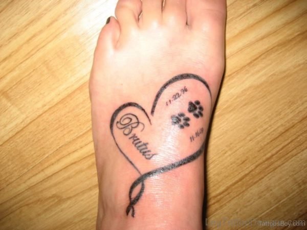 Heart Tattoo On foot Image