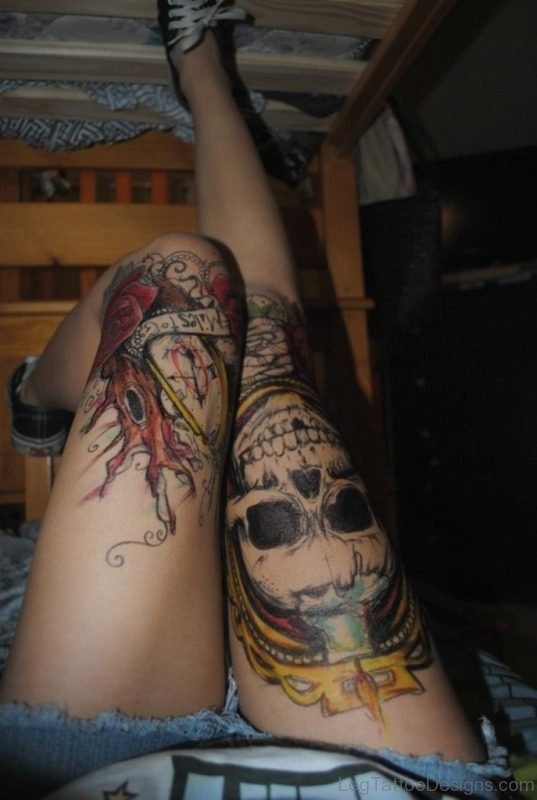 Horror Skull Tattoo On Right Thigh