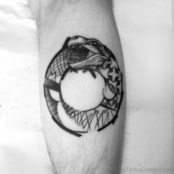 Round Snake Tattoo On Leg