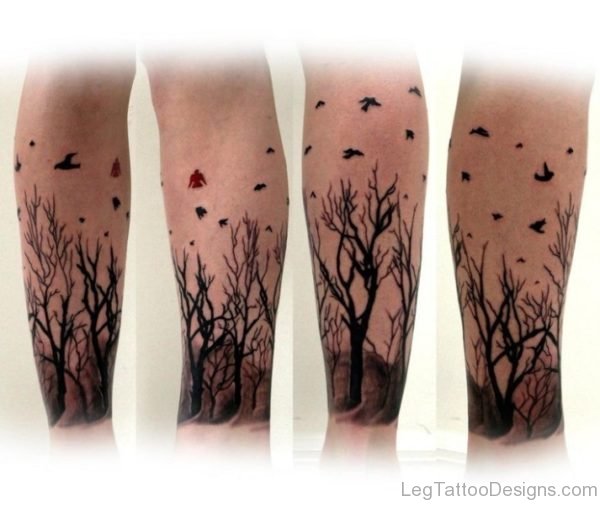 Stunning Bird Tattoo On Leg