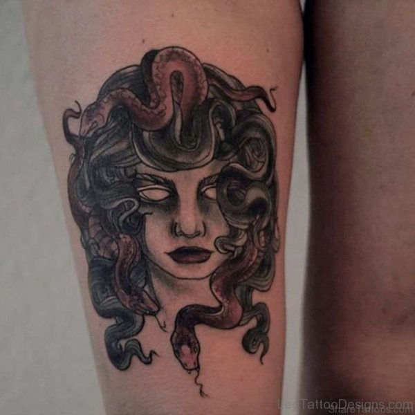 Stylish Medusa Tattoo On Thigh