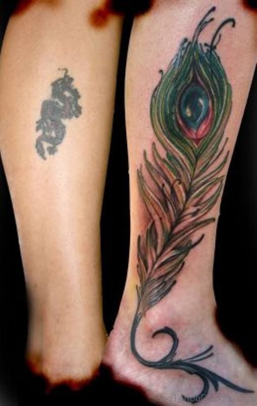 Sweet Peacock Feather Tattoo On Leg