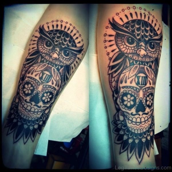 Terrifying Alien Skull Tattoo On Leg