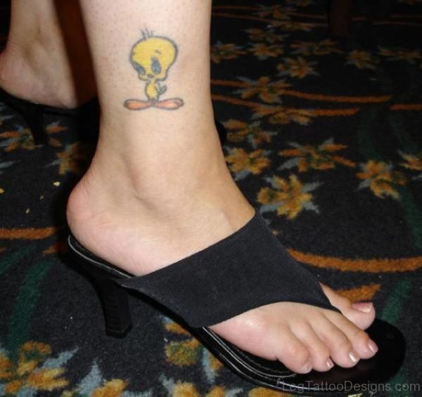 Tweety Bird Tattoo On Leg