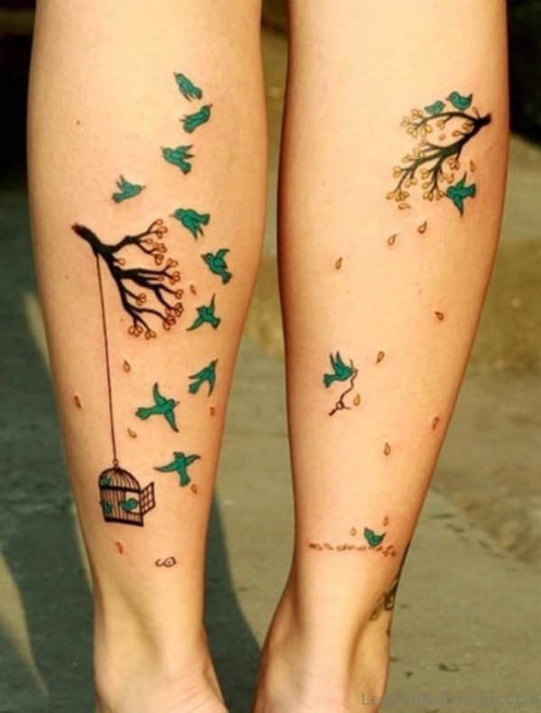Wonderful Bird Tattoo On Leg